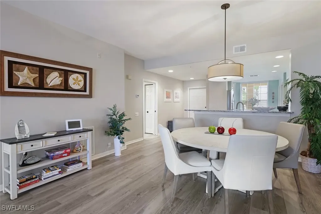 9110 Southmont Cove Fort Myers FL 33908