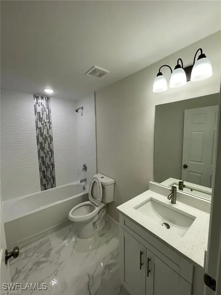 1108/1110 Circle Drive Lehigh Acres FL 33973