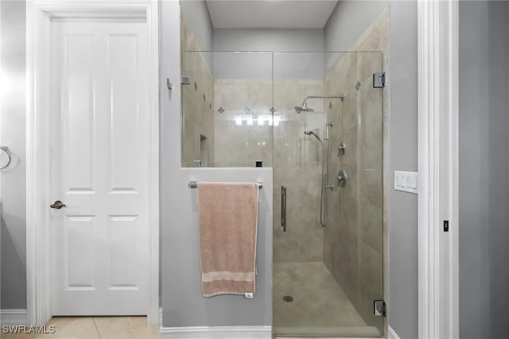7531 Moorgate Point Way Naples FL 34113