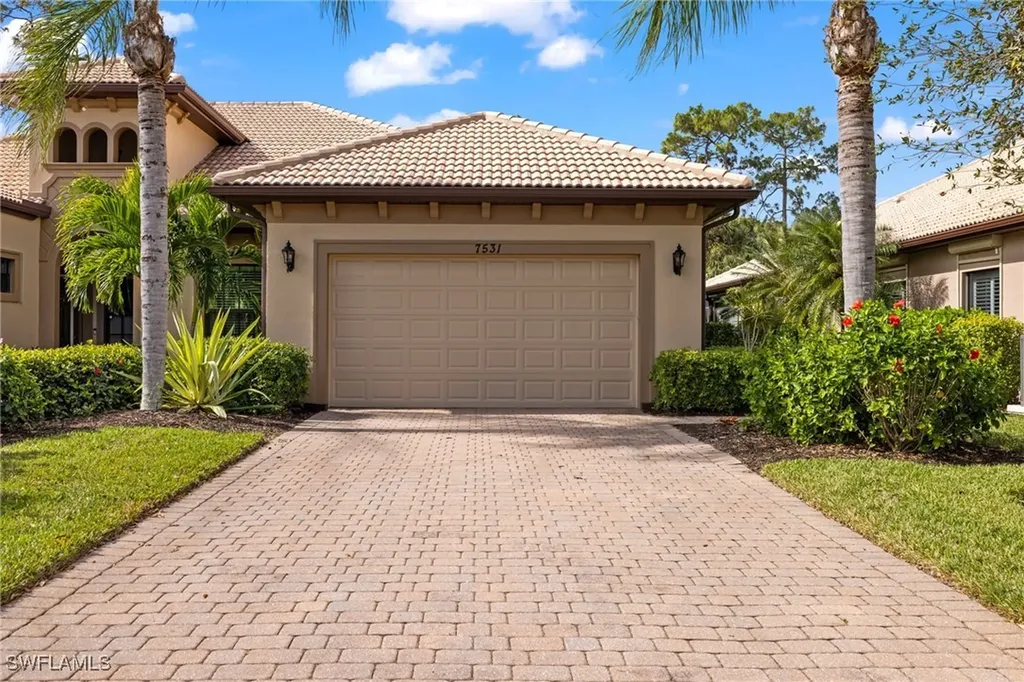 7531 Moorgate Point Way Naples FL 34113