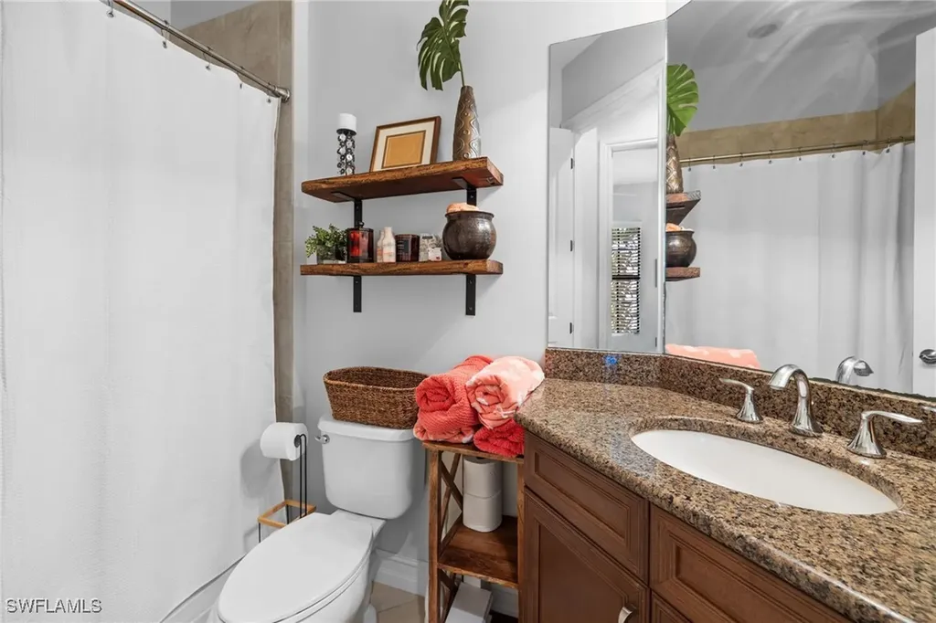 7531 Moorgate Point Way Naples FL 34113