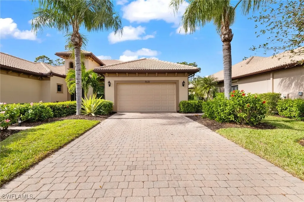 7531 Moorgate Point Way Naples FL 34113