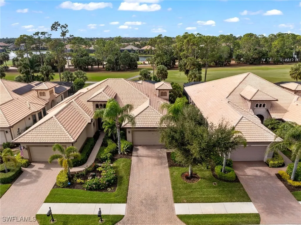 7531 Moorgate Point Way Naples FL 34113