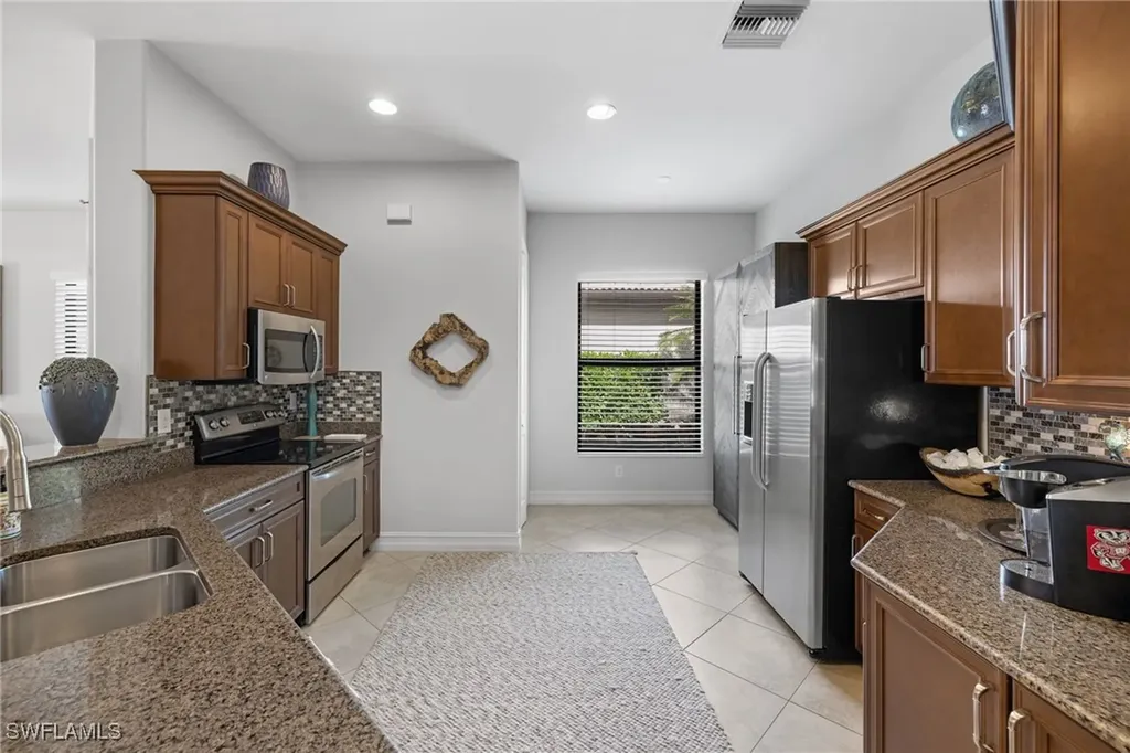 7531 Moorgate Point Way Naples FL 34113