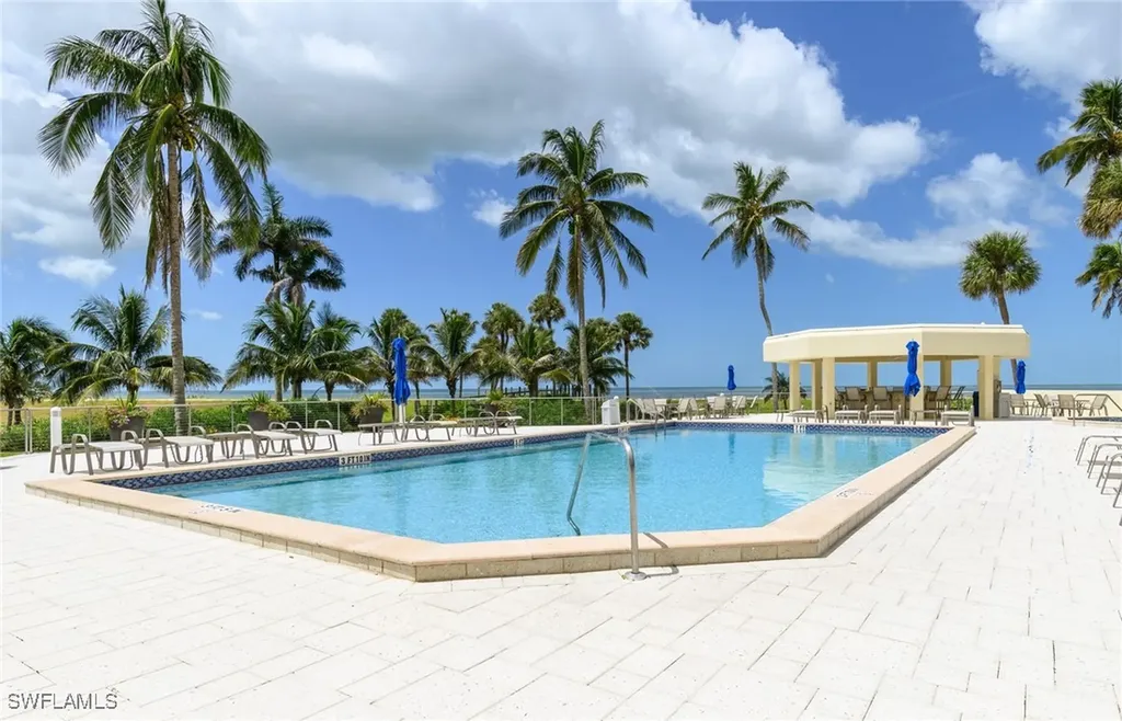 4901 Gulf Shore Boulevard N Naples FL 34103