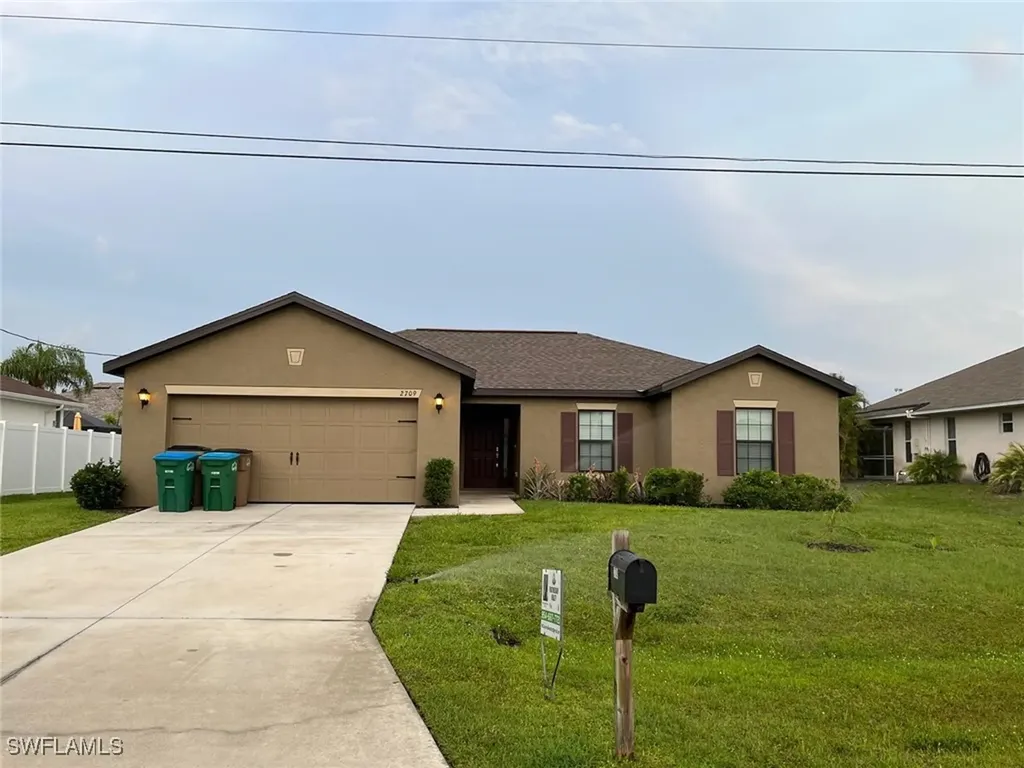2709 SW 18th Avenue Cape Coral FL 33914