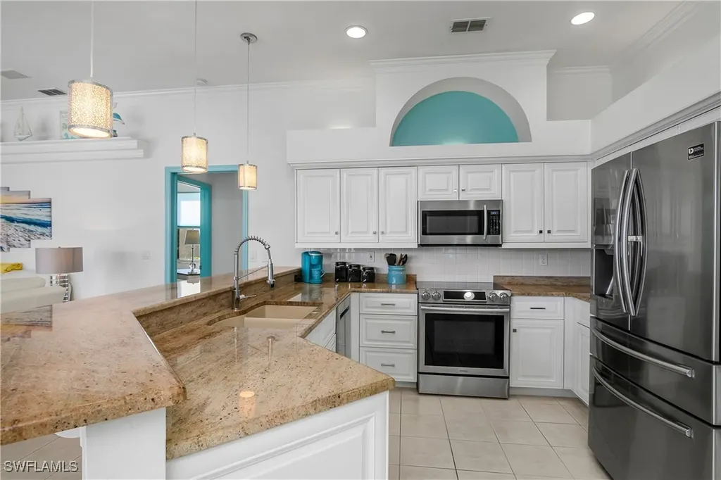 8887 Lely Island Circle Naples FL 34113