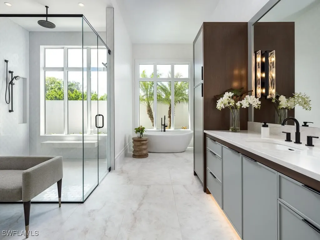 799 Cassena Road Naples FL 34108