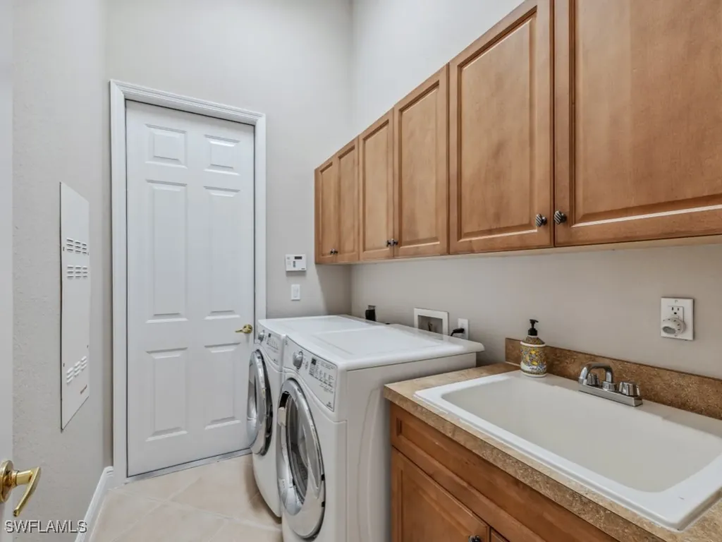 5753 Mango Circle Naples FL 34110