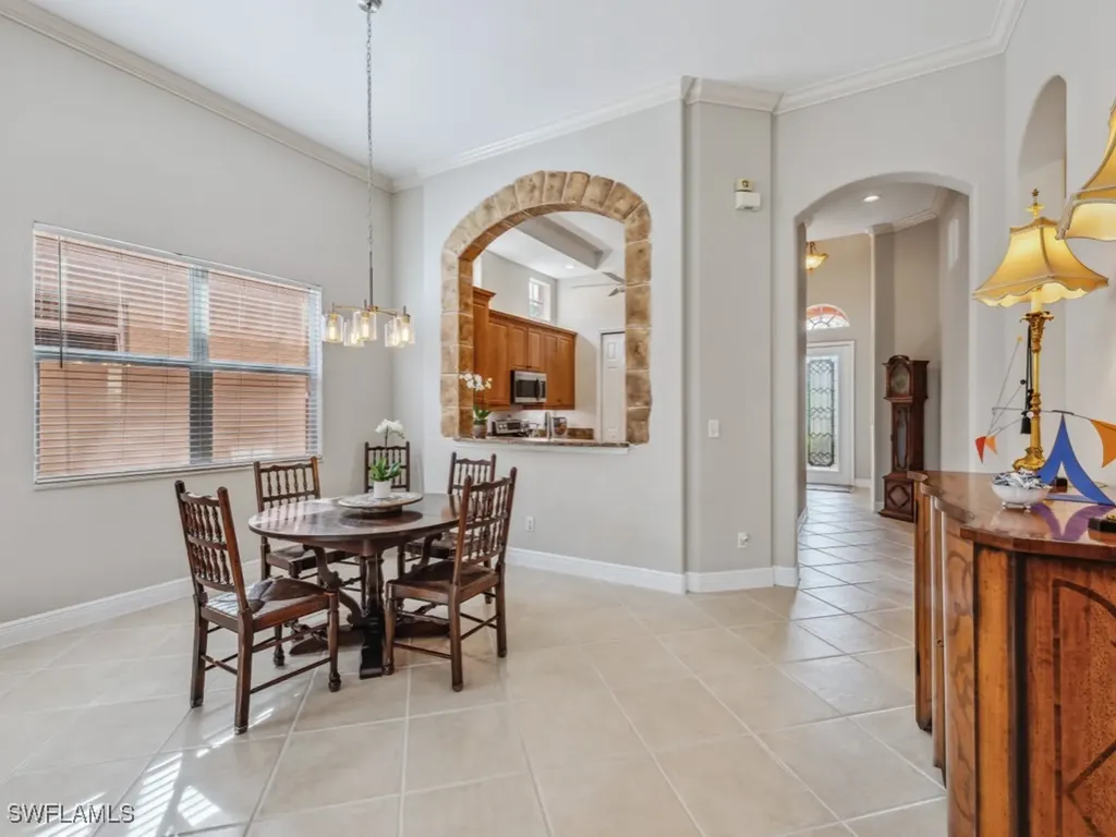 5753 Mango Circle Naples FL 34110
