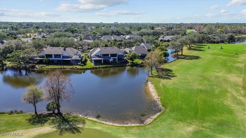 Naples FL, 82 Water Oaks Way, Unit H82