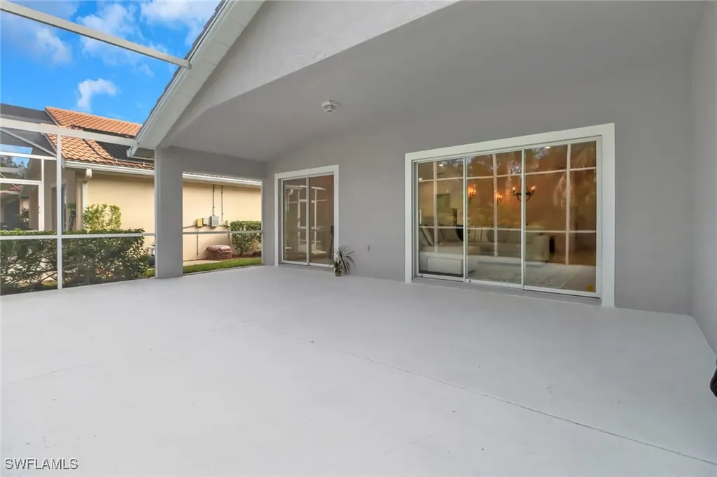 7849 Stratford Drive Naples FL 34104