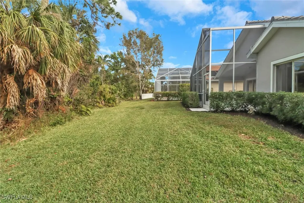 7849 Stratford Drive Naples FL 34104