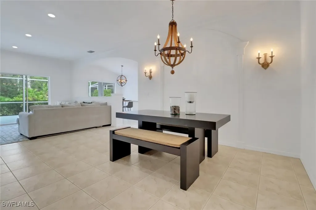 7849 Stratford Drive Naples FL 34104