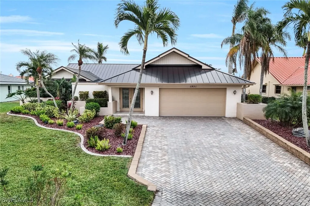 1951 SE 35th Street Cape Coral FL 33904