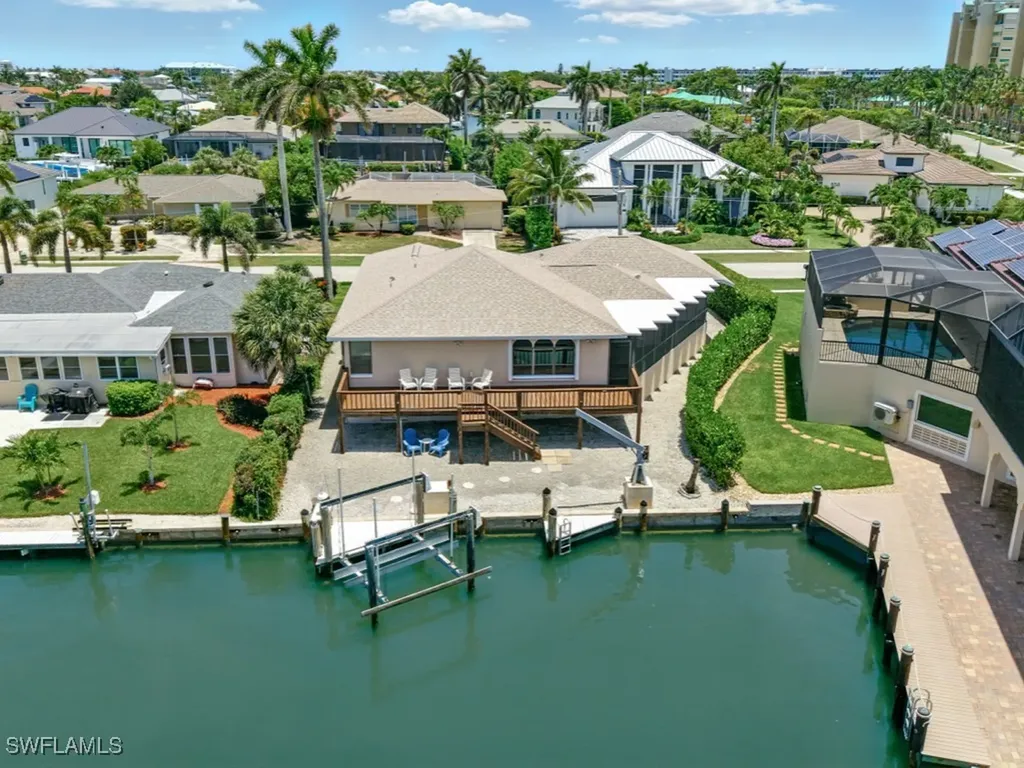 851 Perrine Court Marco Island FL 34145