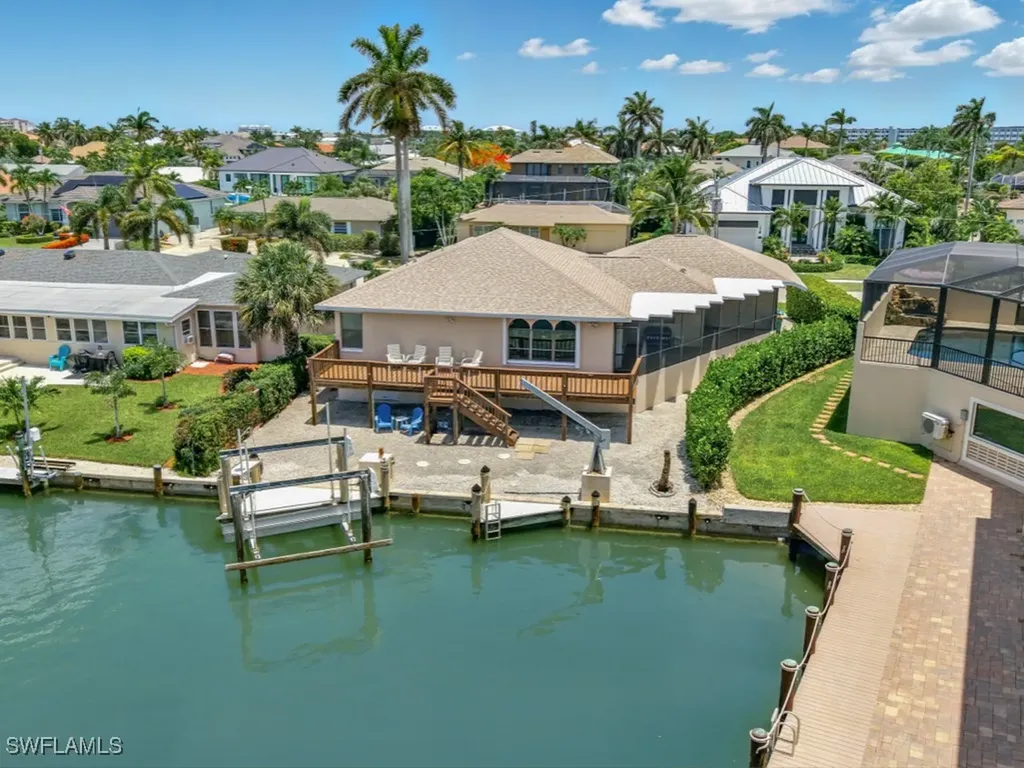 851 Perrine Court Marco Island FL 34145