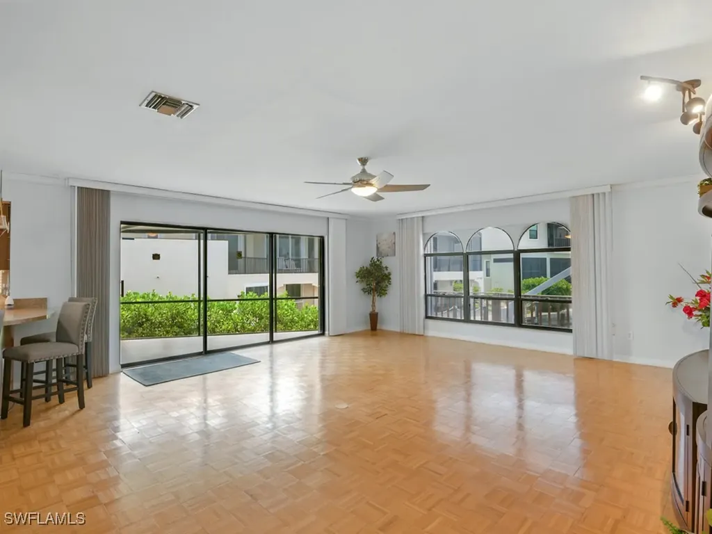 851 Perrine Court Marco Island FL 34145