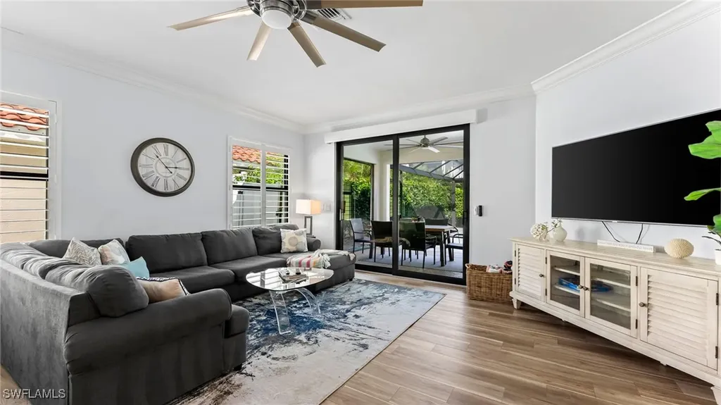 561 94th Avenue N Naples FL 34108