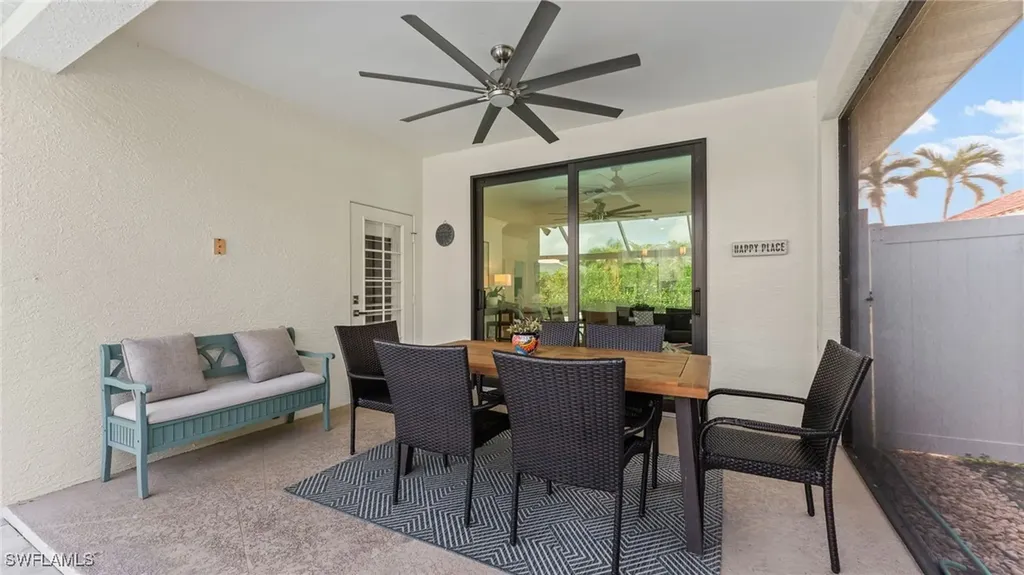 561 94th Avenue N Naples FL 34108