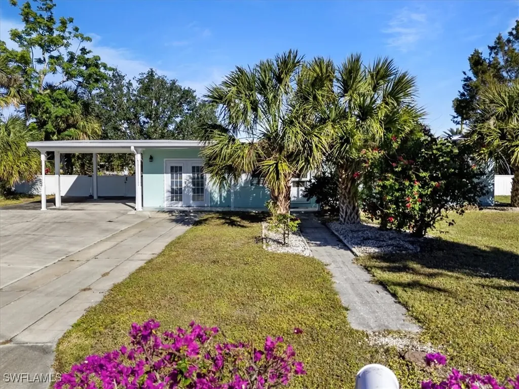 207 Waterway Circle NE Port Charlotte FL 33952