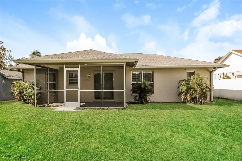 10217 Sandy Hollow Lane Bonita Springs FL 34135