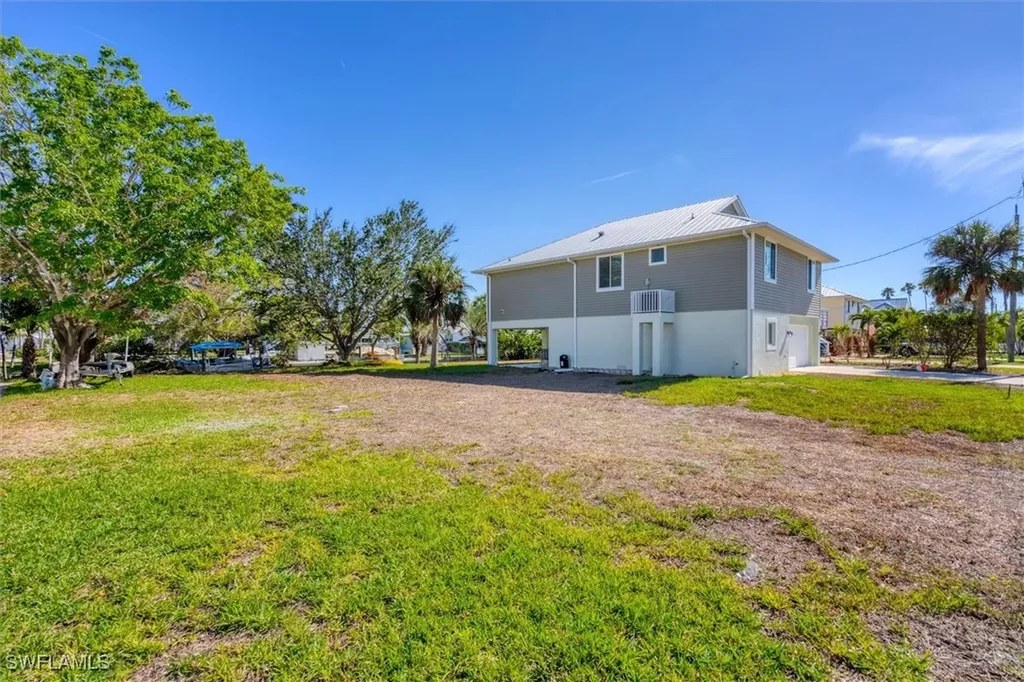 24538 Redfish Street Bonita Springs FL 34134
