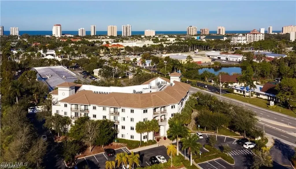 1100 Pine Ridge Road Naples FL 34108