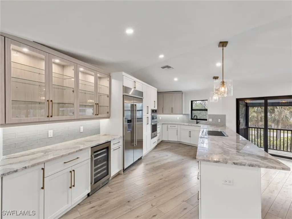 1666 Middle Gulf Drive Sanibel FL 33957