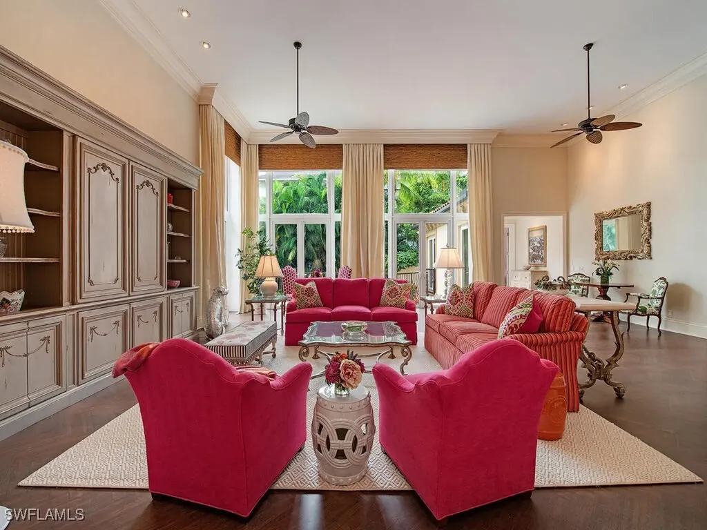 2070 Gordon Drive Naples FL 34102