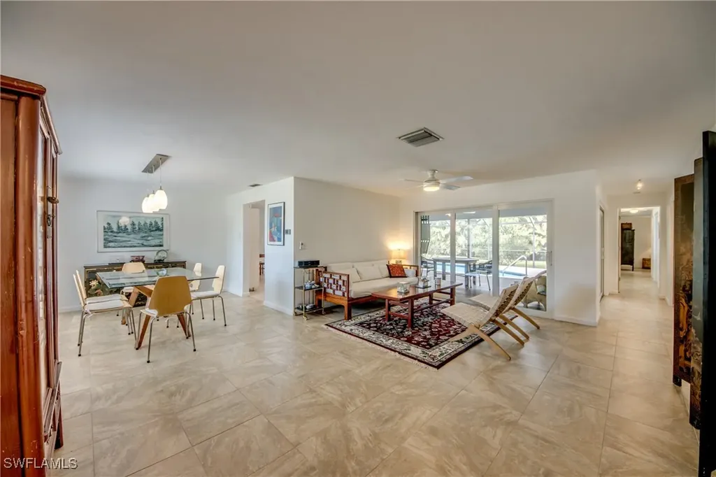 1319 Kingswood Court Fort Myers FL 33919