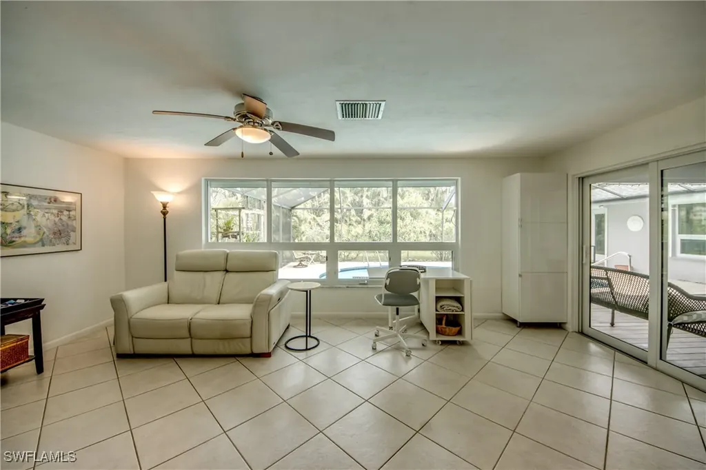 1319 Kingswood Court Fort Myers FL 33919