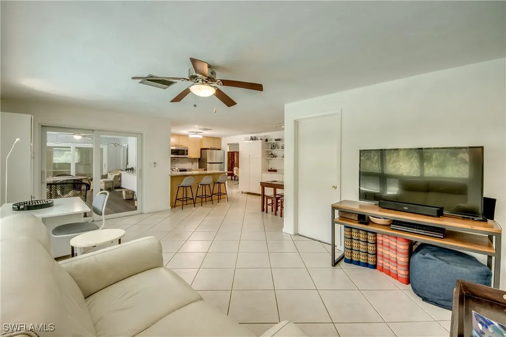 1319 Kingswood Court Fort Myers FL 33919