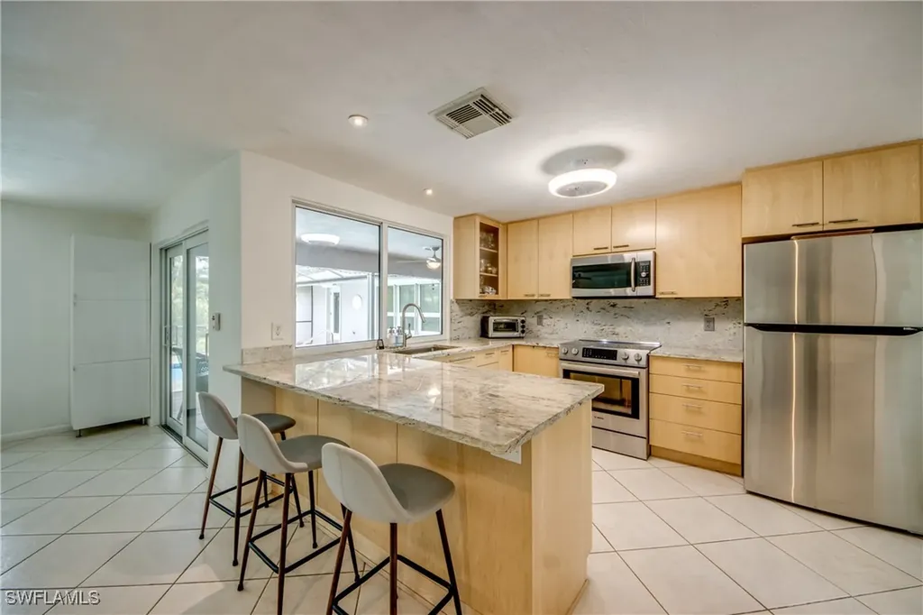 1319 Kingswood Court Fort Myers FL 33919