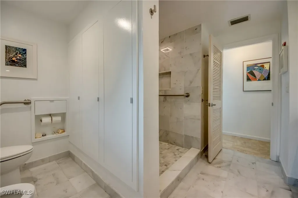 1319 Kingswood Court Fort Myers FL 33919