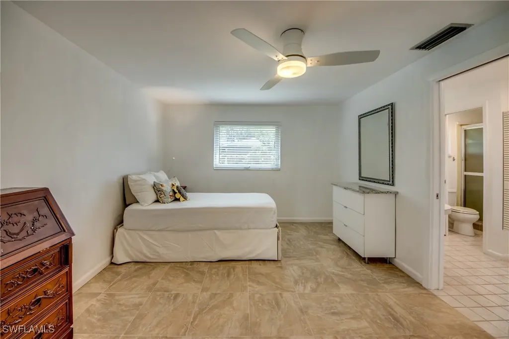 1319 Kingswood Court Fort Myers FL 33919