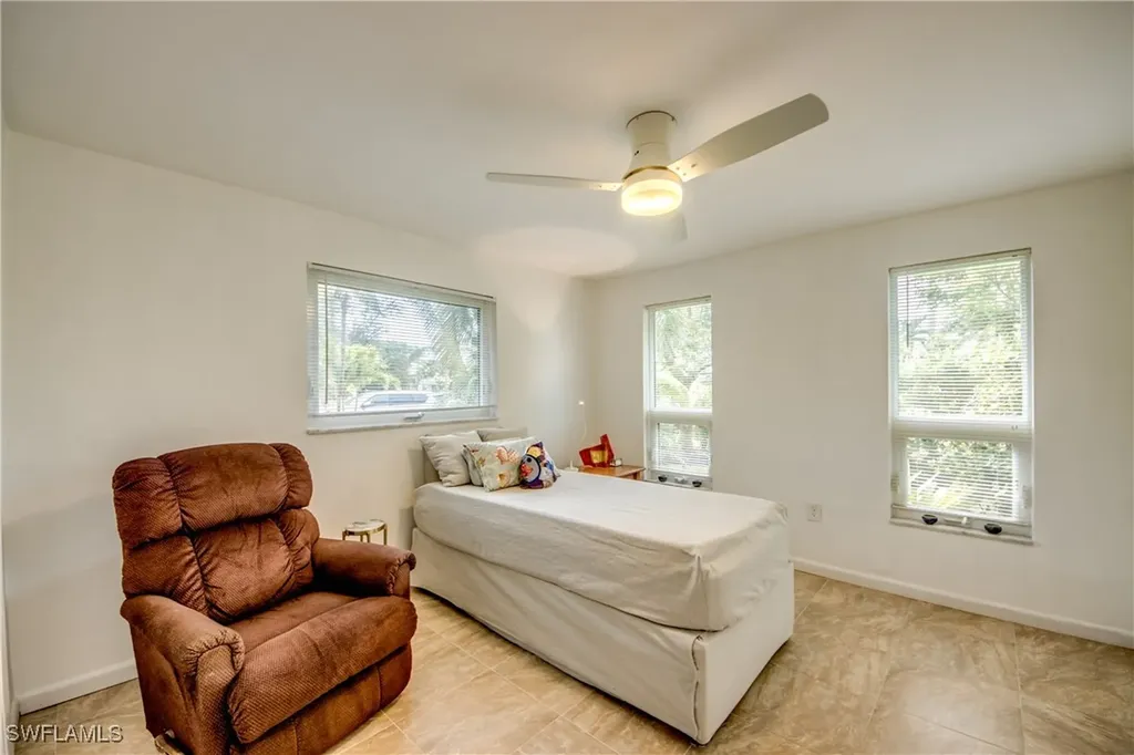 1319 Kingswood Court Fort Myers FL 33919