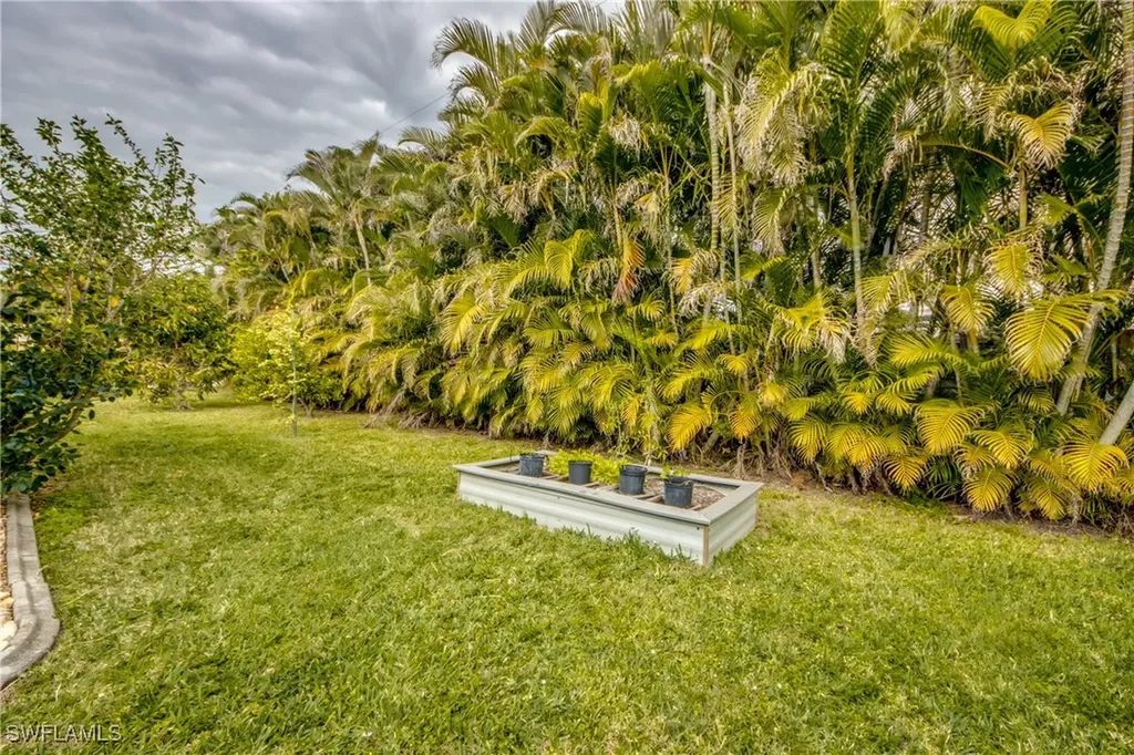 1319 Kingswood Court Fort Myers FL 33919