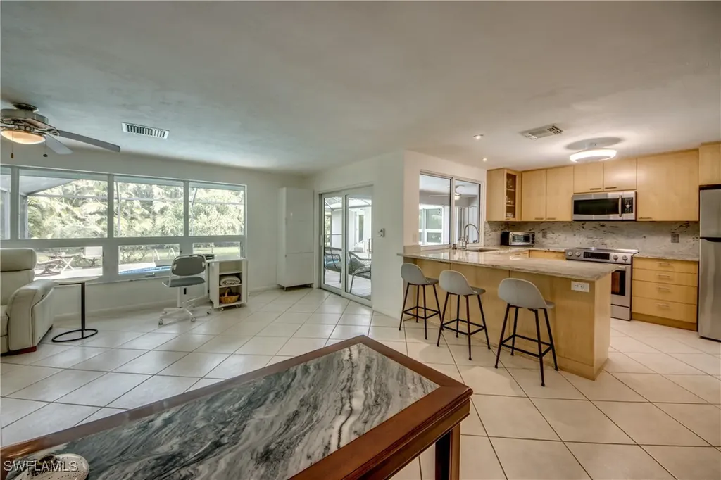 1319 Kingswood Court Fort Myers FL 33919