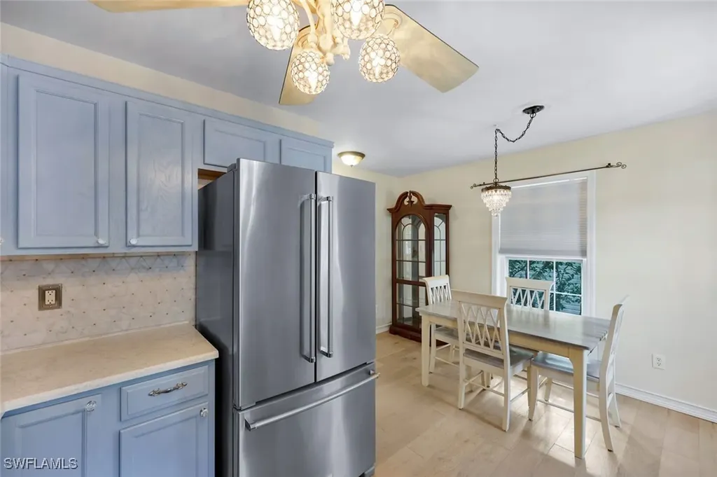 350 Leawood Circle Naples FL 34104