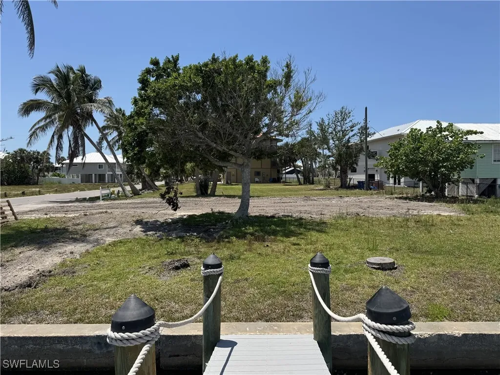 293 Pearl Street Fort Myers Beach FL 33931