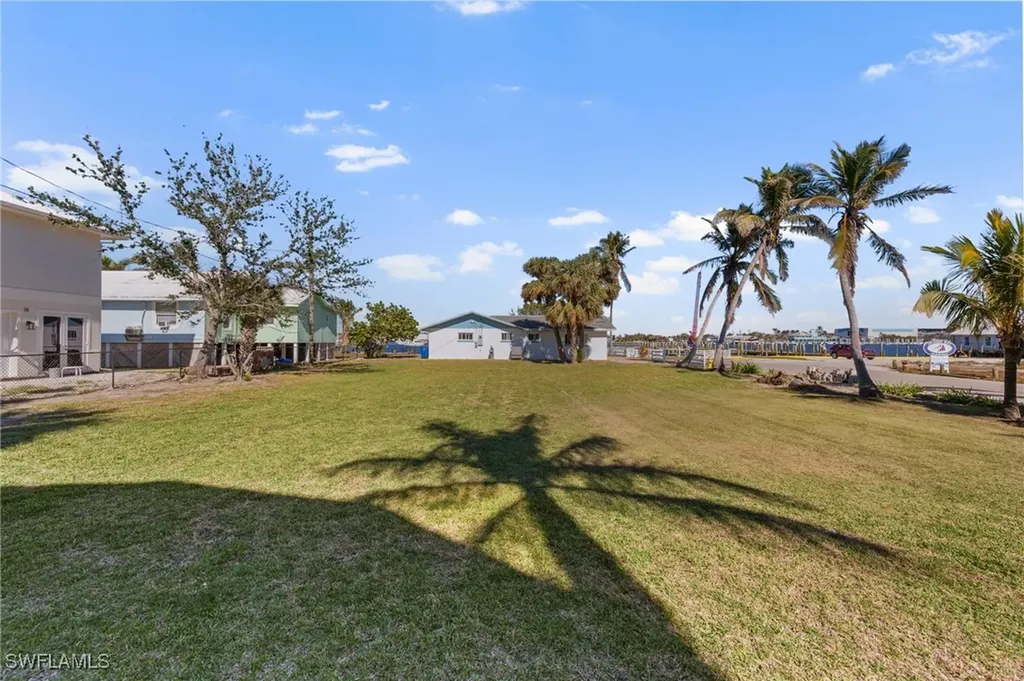 293 Pearl Street Fort Myers Beach FL 33931