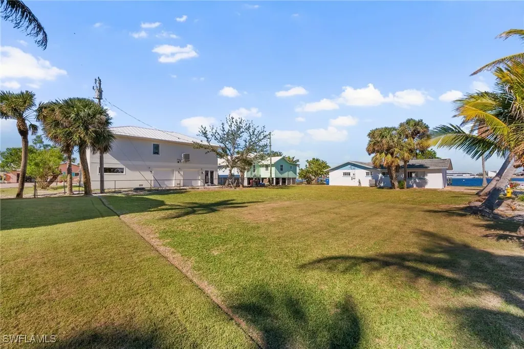 293 Pearl Street Fort Myers Beach FL 33931