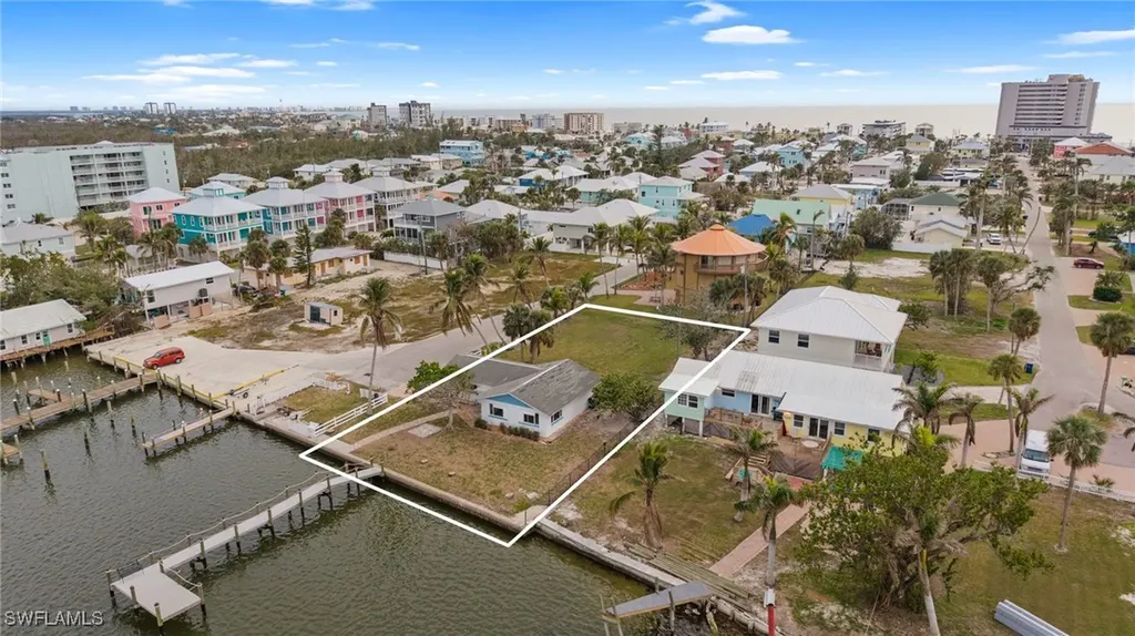 293 Pearl Street Fort Myers Beach FL 33931