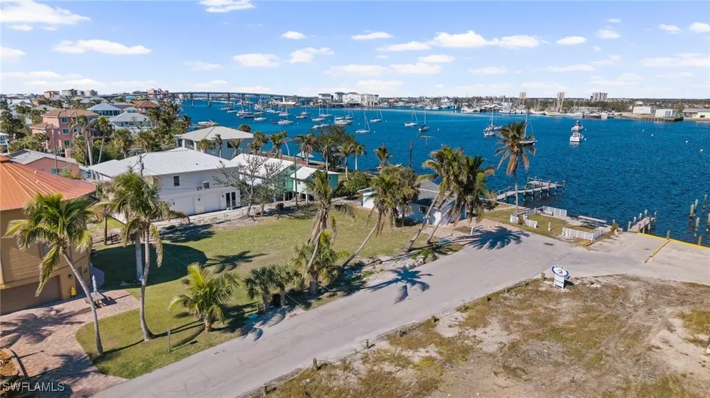 293 Pearl Street Fort Myers Beach FL 33931