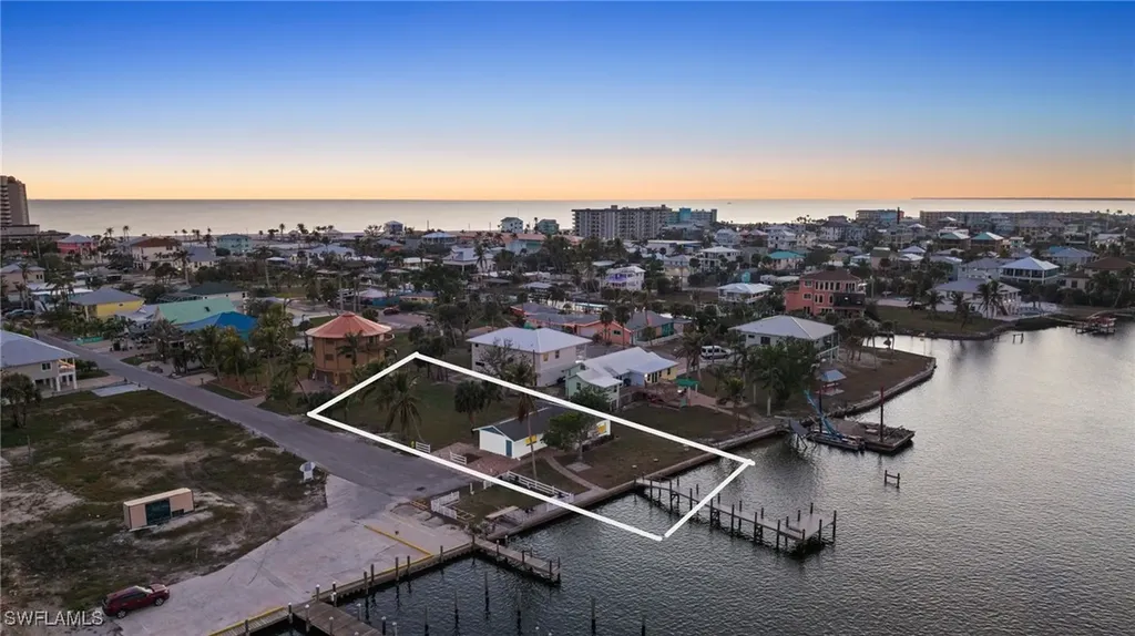 293 Pearl Street Fort Myers Beach FL 33931