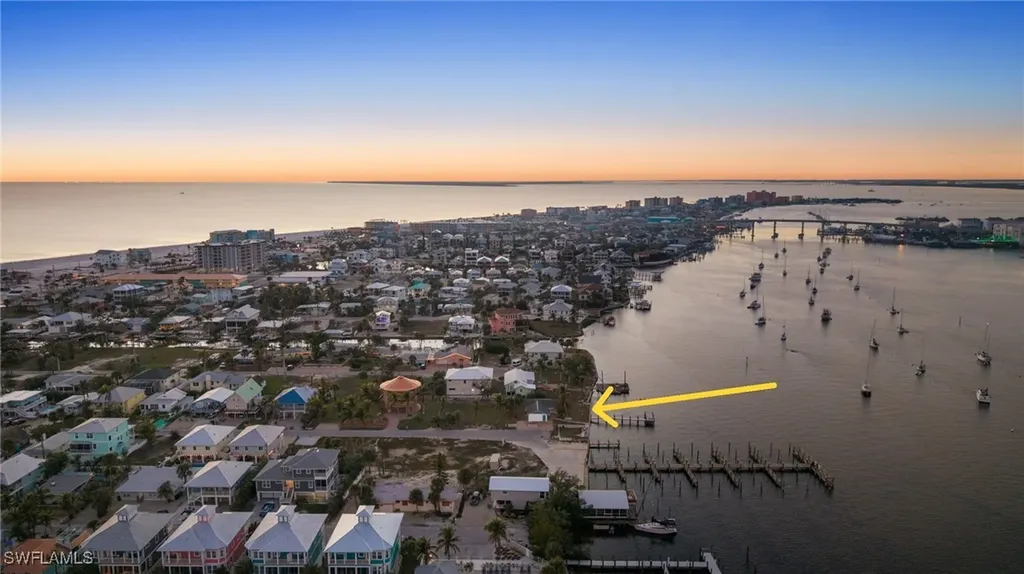 293 Pearl Street Fort Myers Beach FL 33931