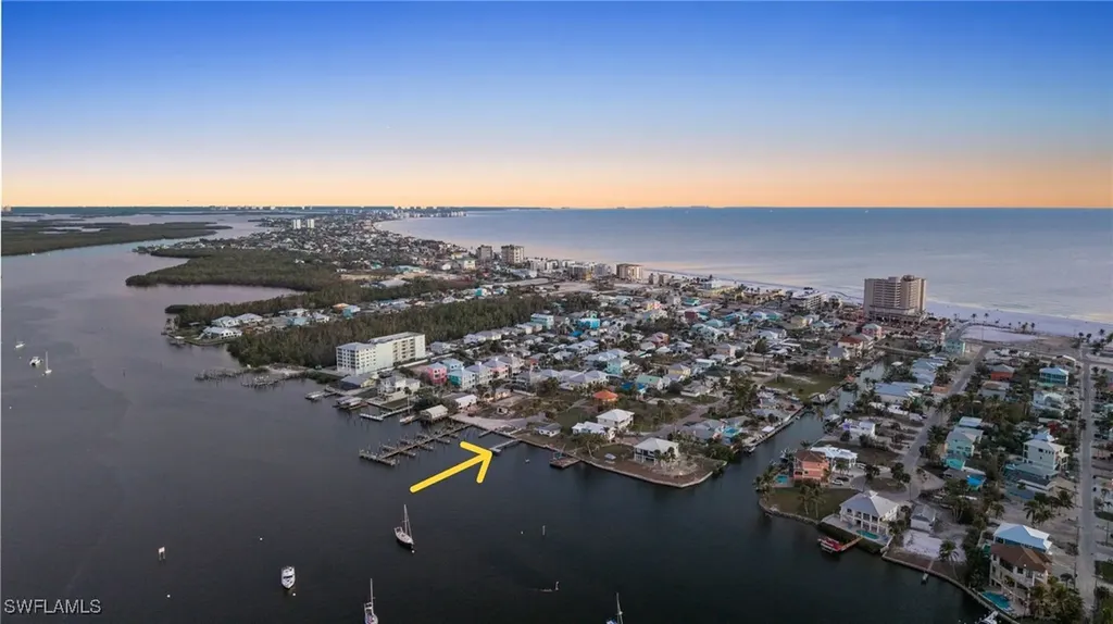 293 Pearl Street Fort Myers Beach FL 33931