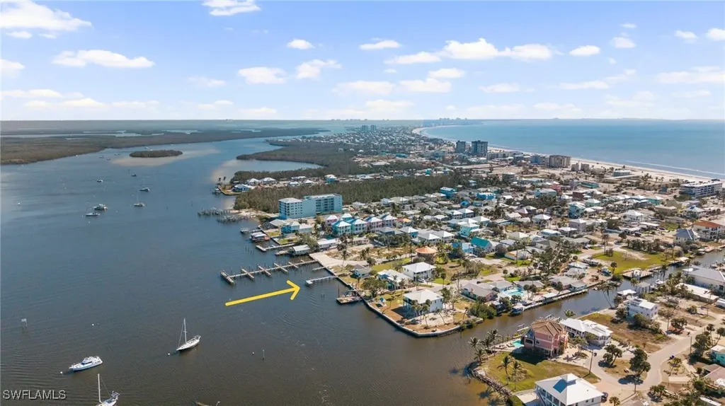 293 Pearl Street Fort Myers Beach FL 33931