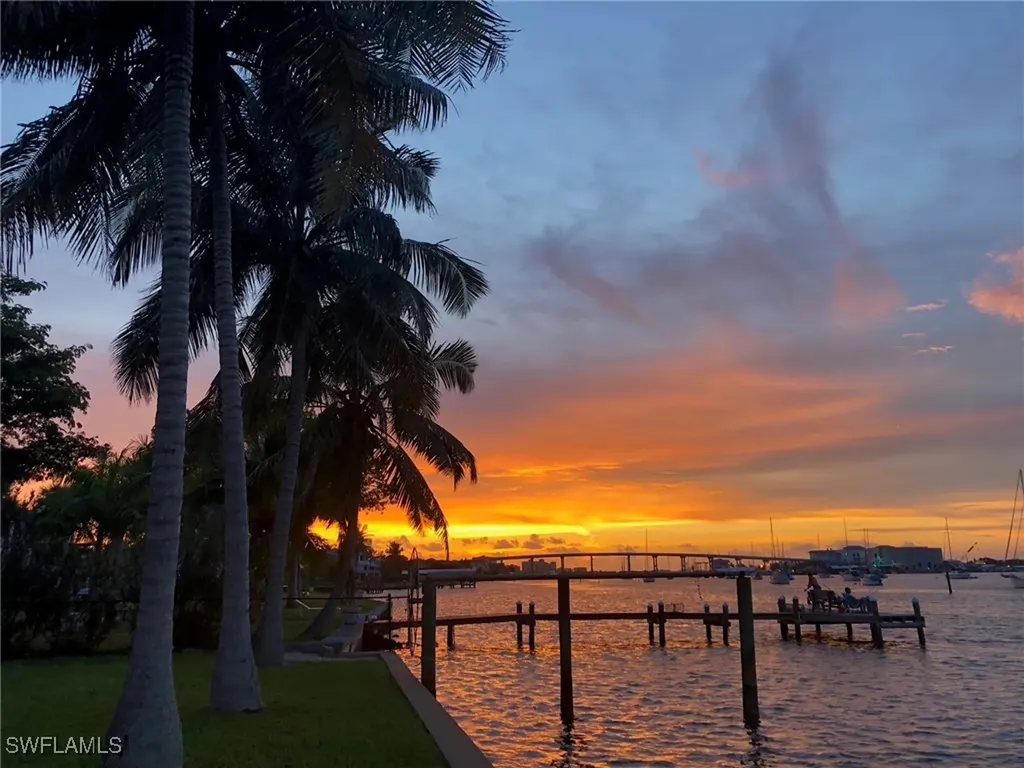 293 Pearl Street Fort Myers Beach FL 33931